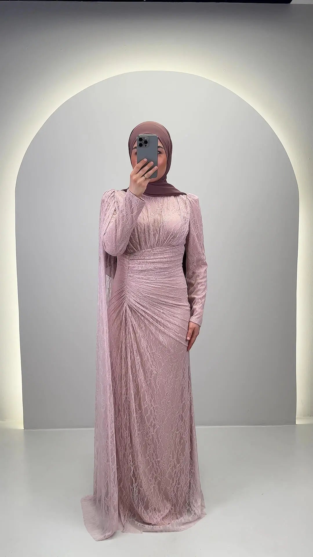Asell Abiye Pembe