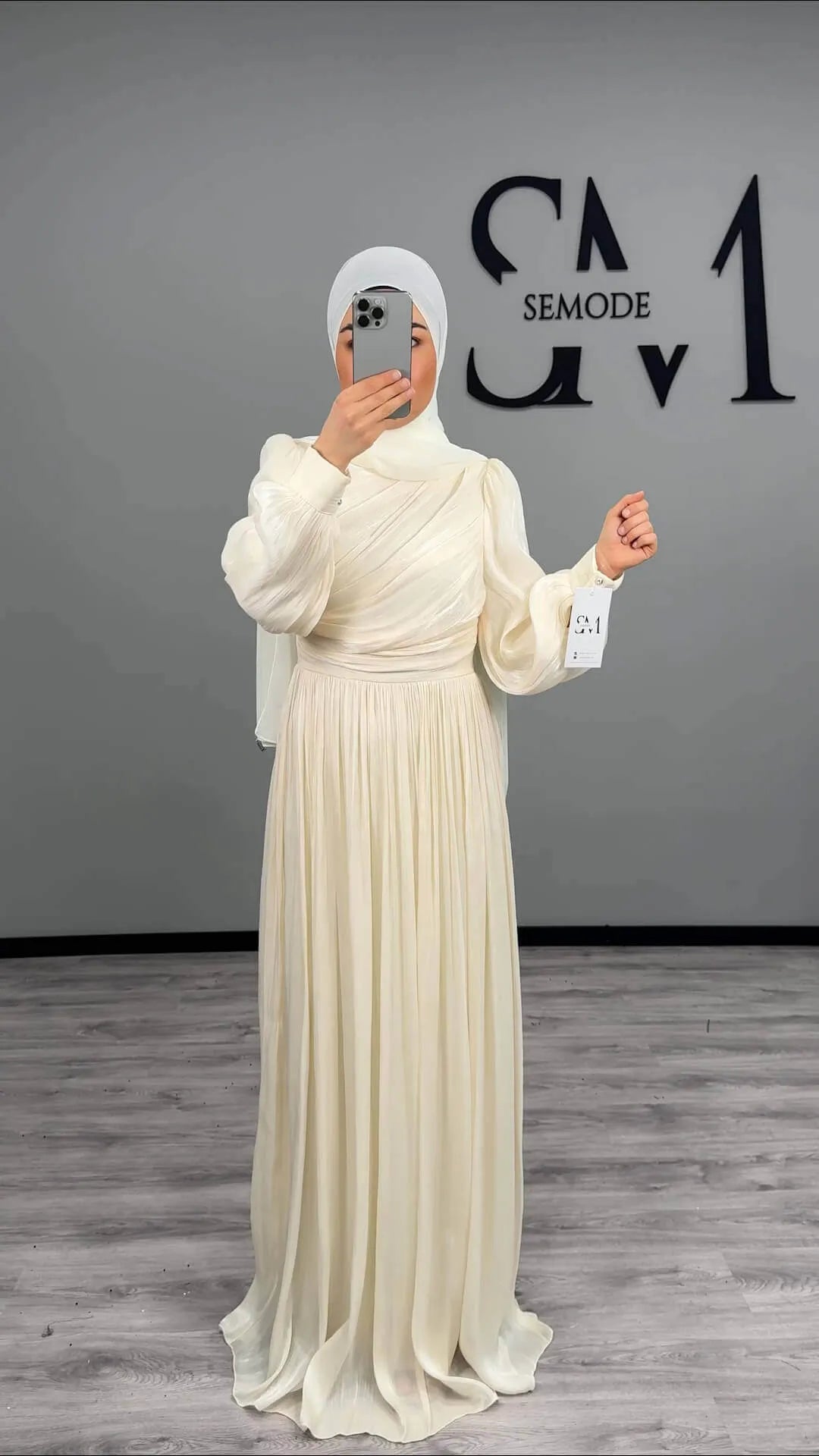 Amori Brautkleid Semode