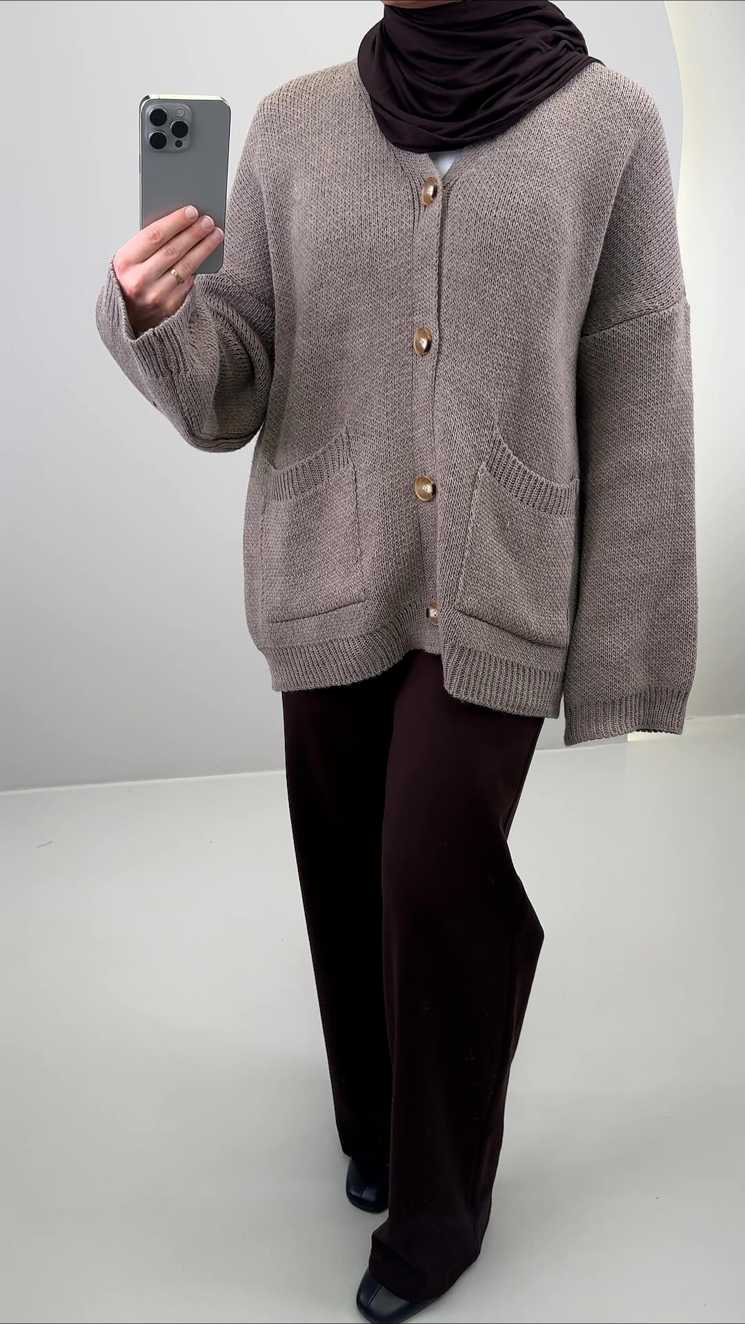 Orina Cardigan Taupe