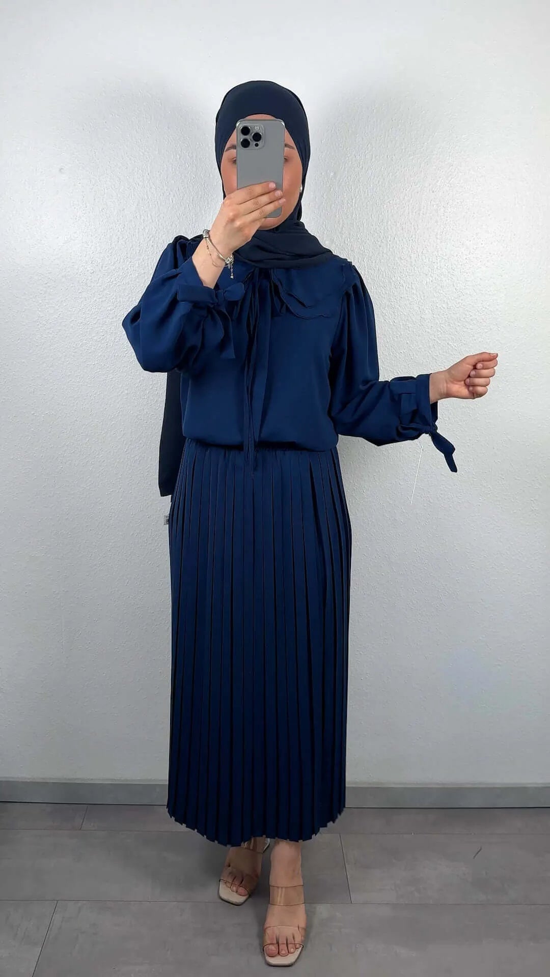 Milena Outfit Dunkelblau - Semode