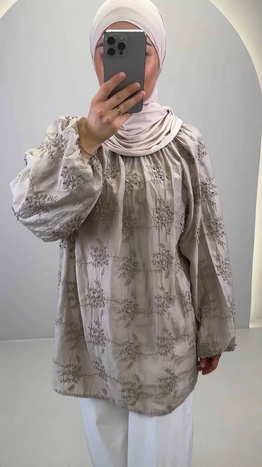 Nazirena Üst