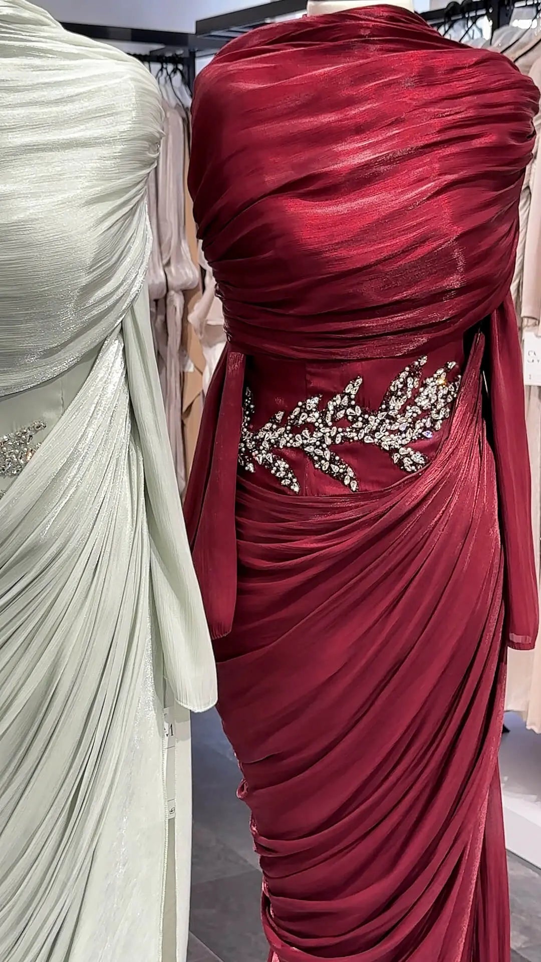 Velori Abendkleid