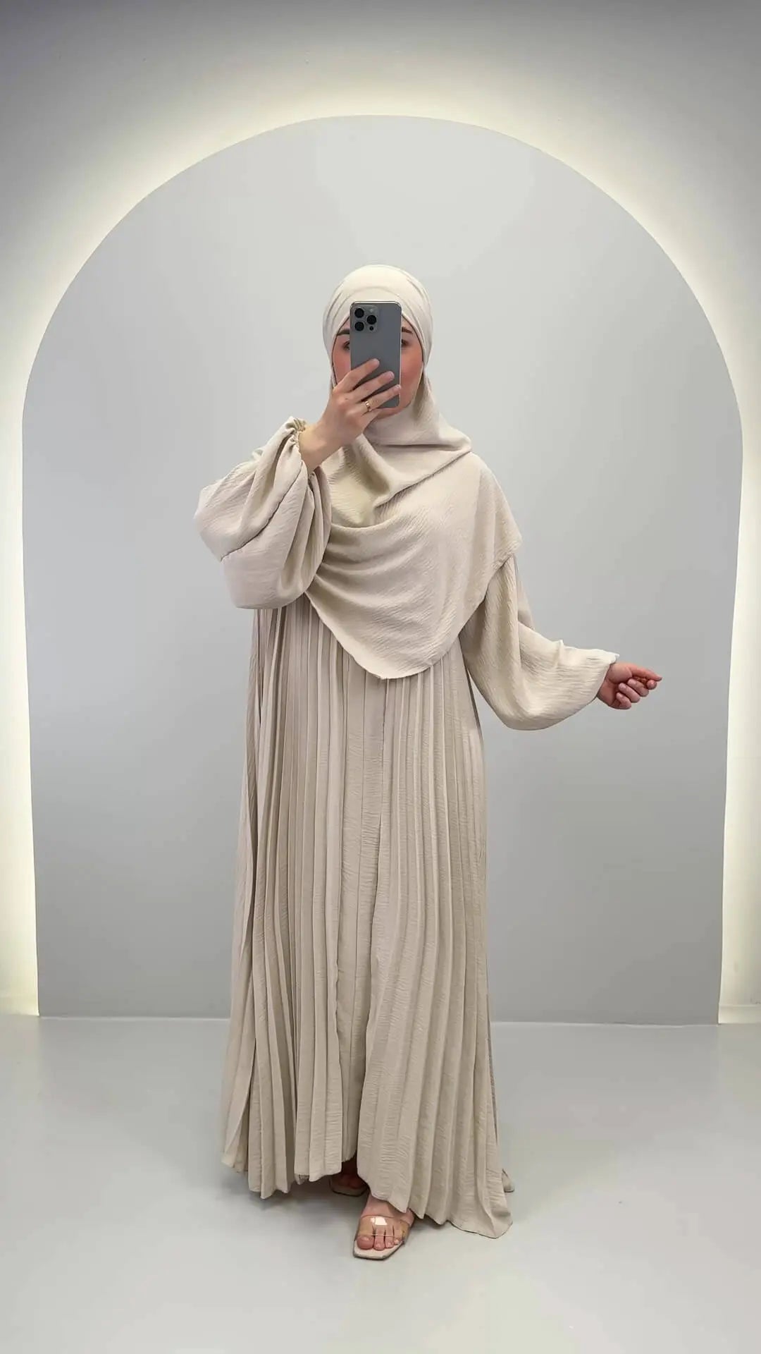 Hifaya Abaya Set mit Khimar Beige