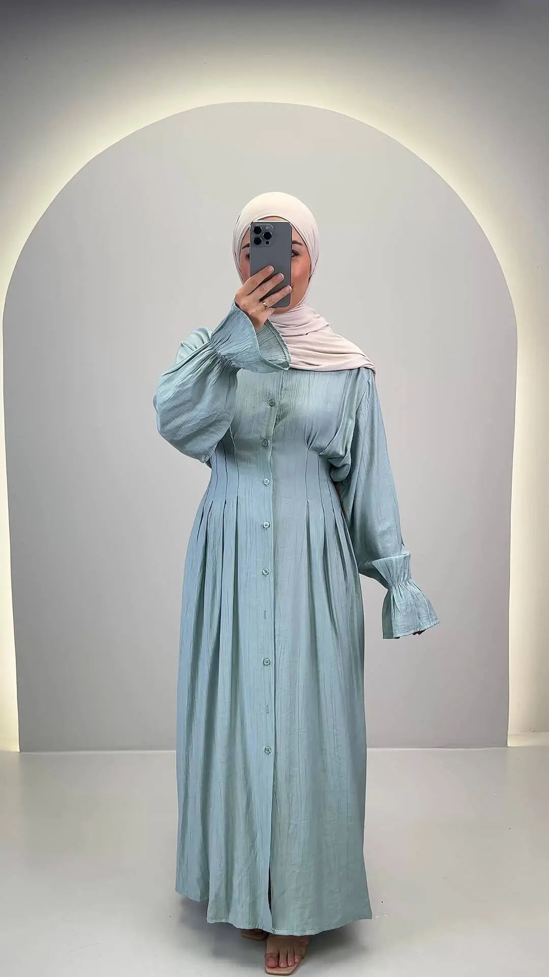 Safiya Kleid