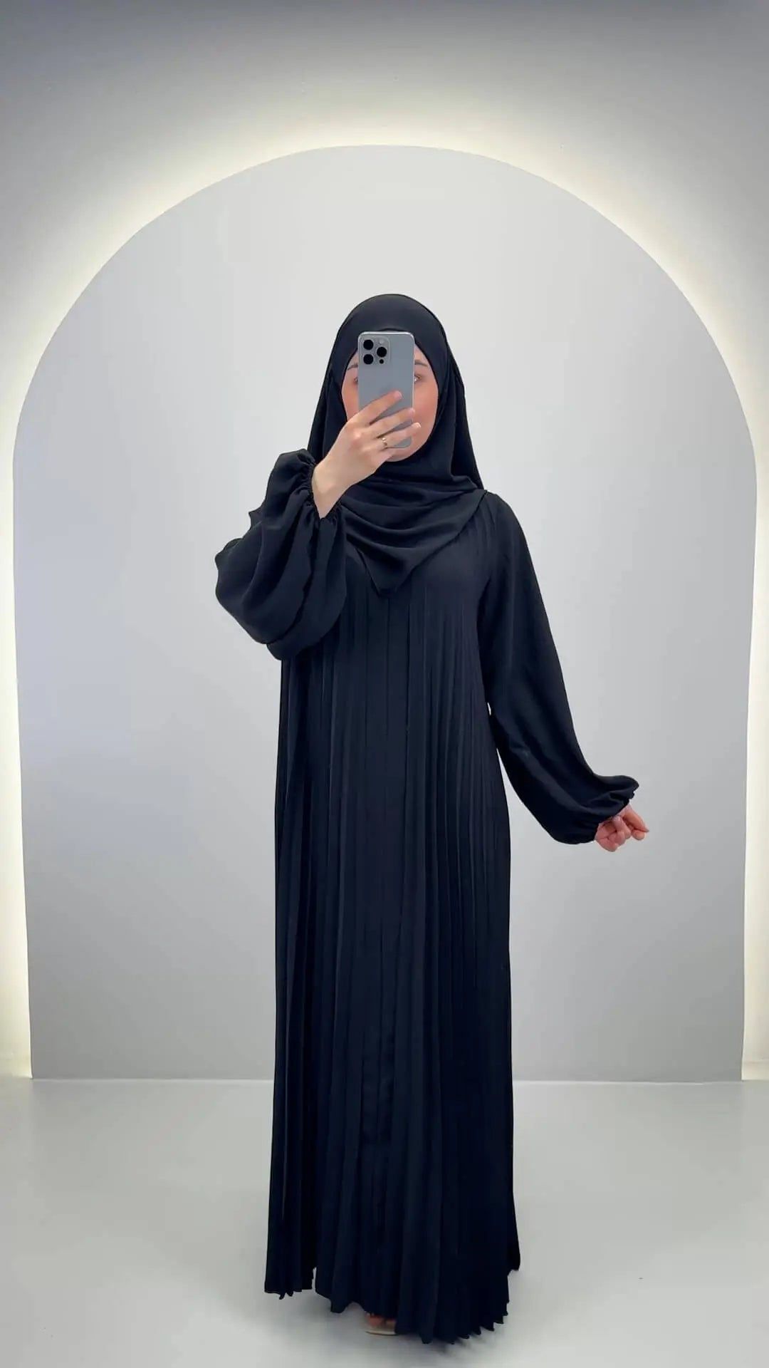 Hifaya Abaya Set mit Khimar Schwarz
