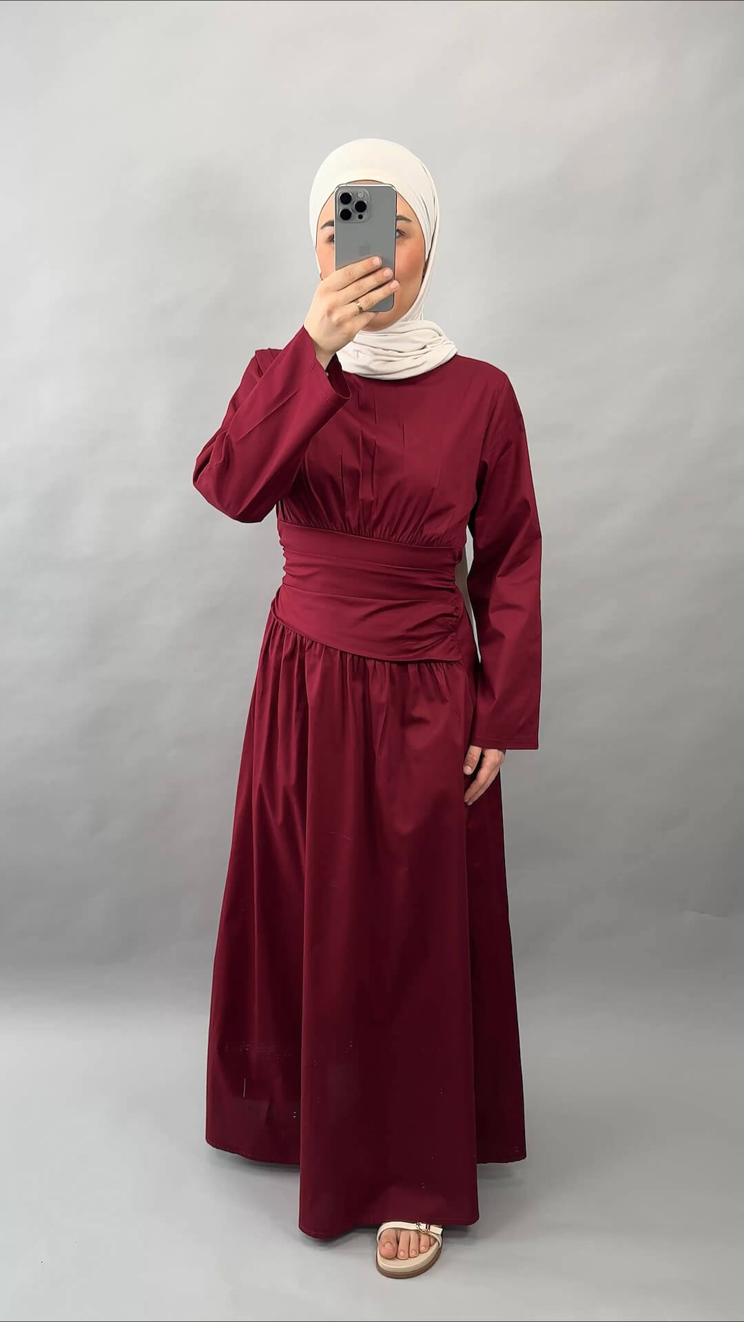 Jenny Kleid Weinrot